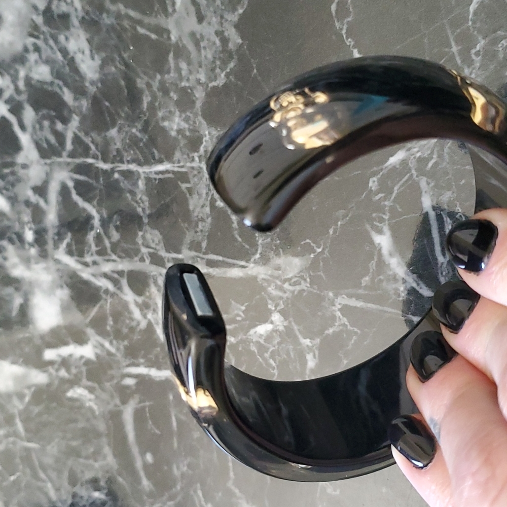 Skull bangle - Picture 2 of 3